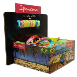 Display de comptoir pour distribution de bracelets publicitaires pour une marque de tong