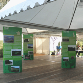 Panneaux d'exposition modulaires